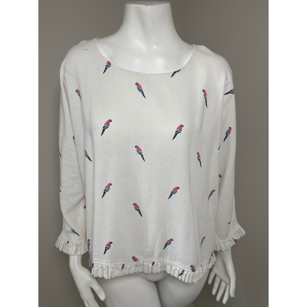 C&C California Womens M Parrot Print Cropped Boxy Top Ruffle Hem Blouse White